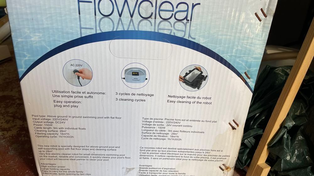 Robot de piscine Bestway Mia Jardin