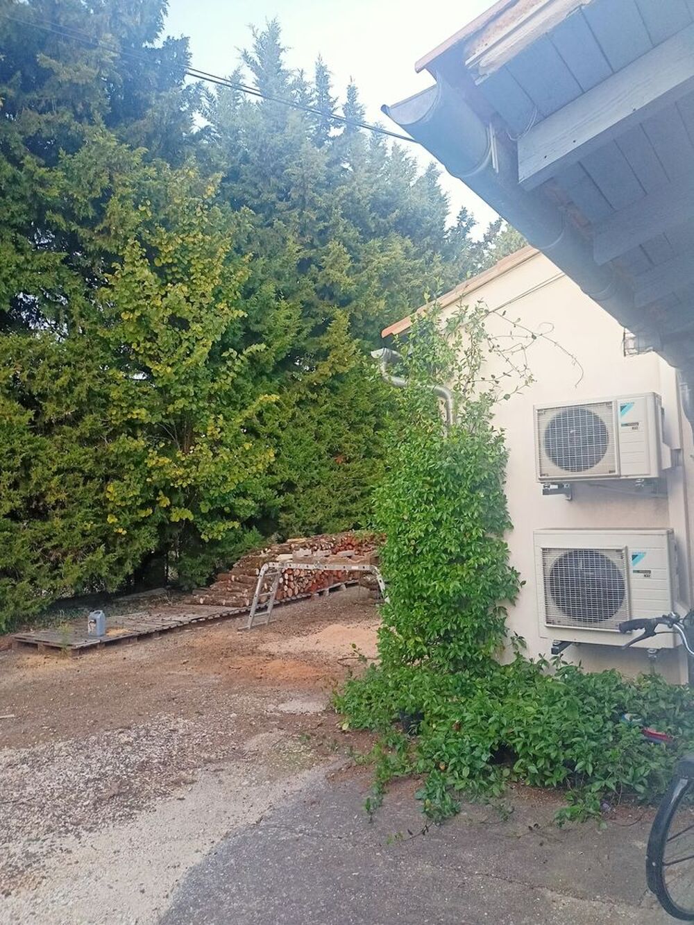 Vente Maison maison + terrain  + piscine Le thor