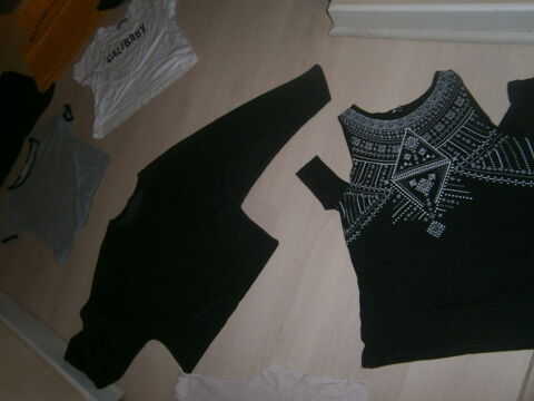 lot de vêtements enfant 14 ans fille ou taille S 15 Annonay (07)