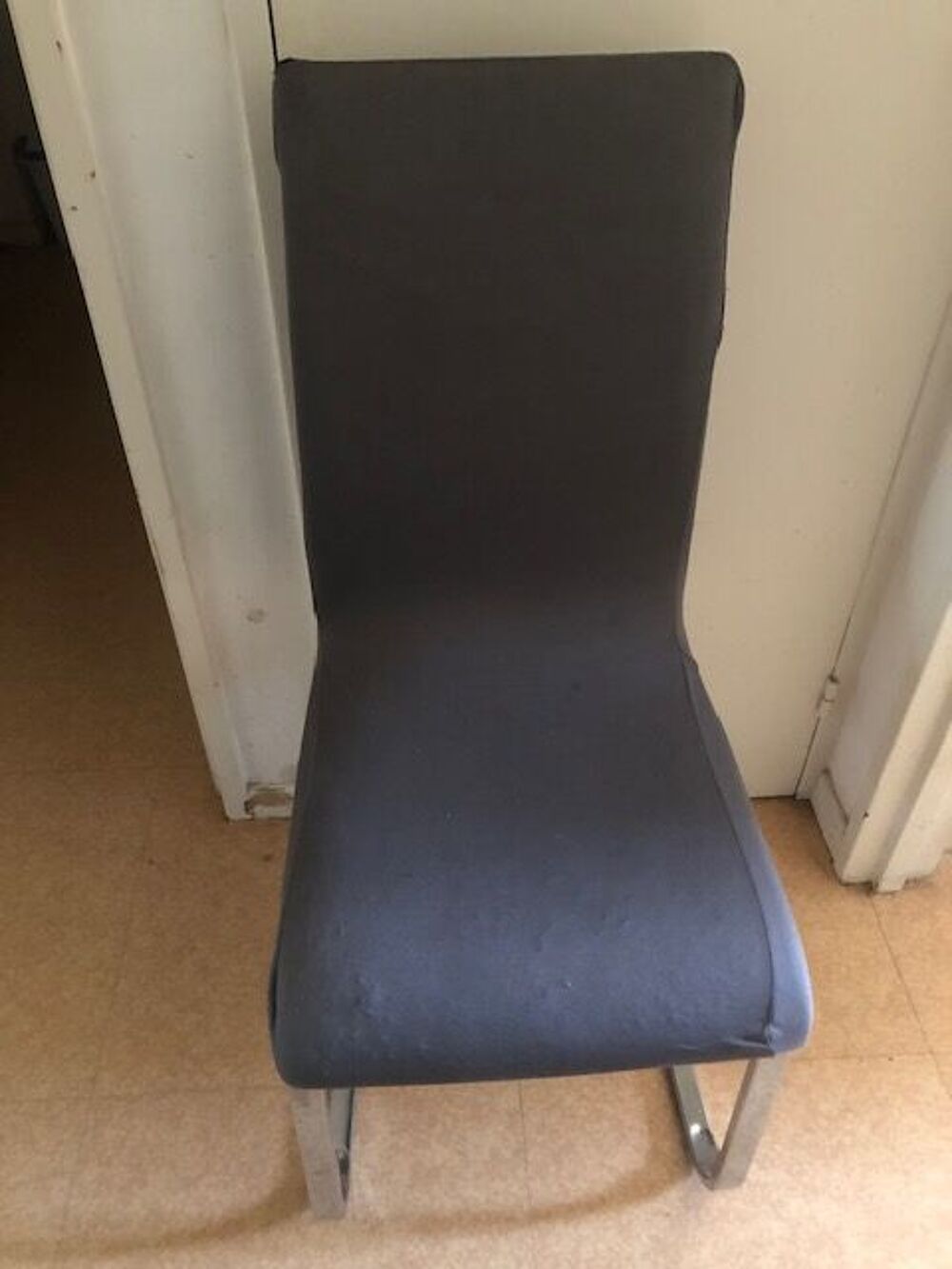Lot de 6 chaises design Meubles