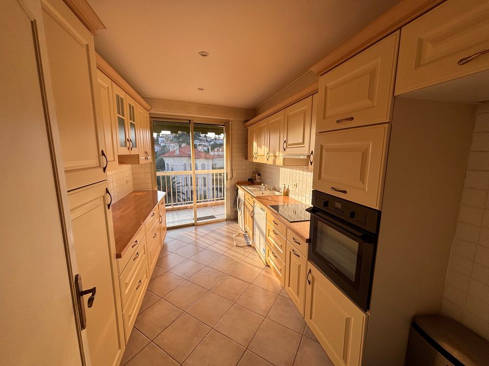 Vente Appartement APPARTEMENT 3 PP 102m² habitable CANNES Cannes