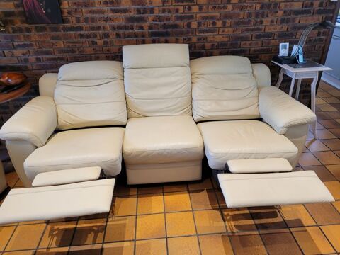 Canap� 3 places  550 Linas (91)