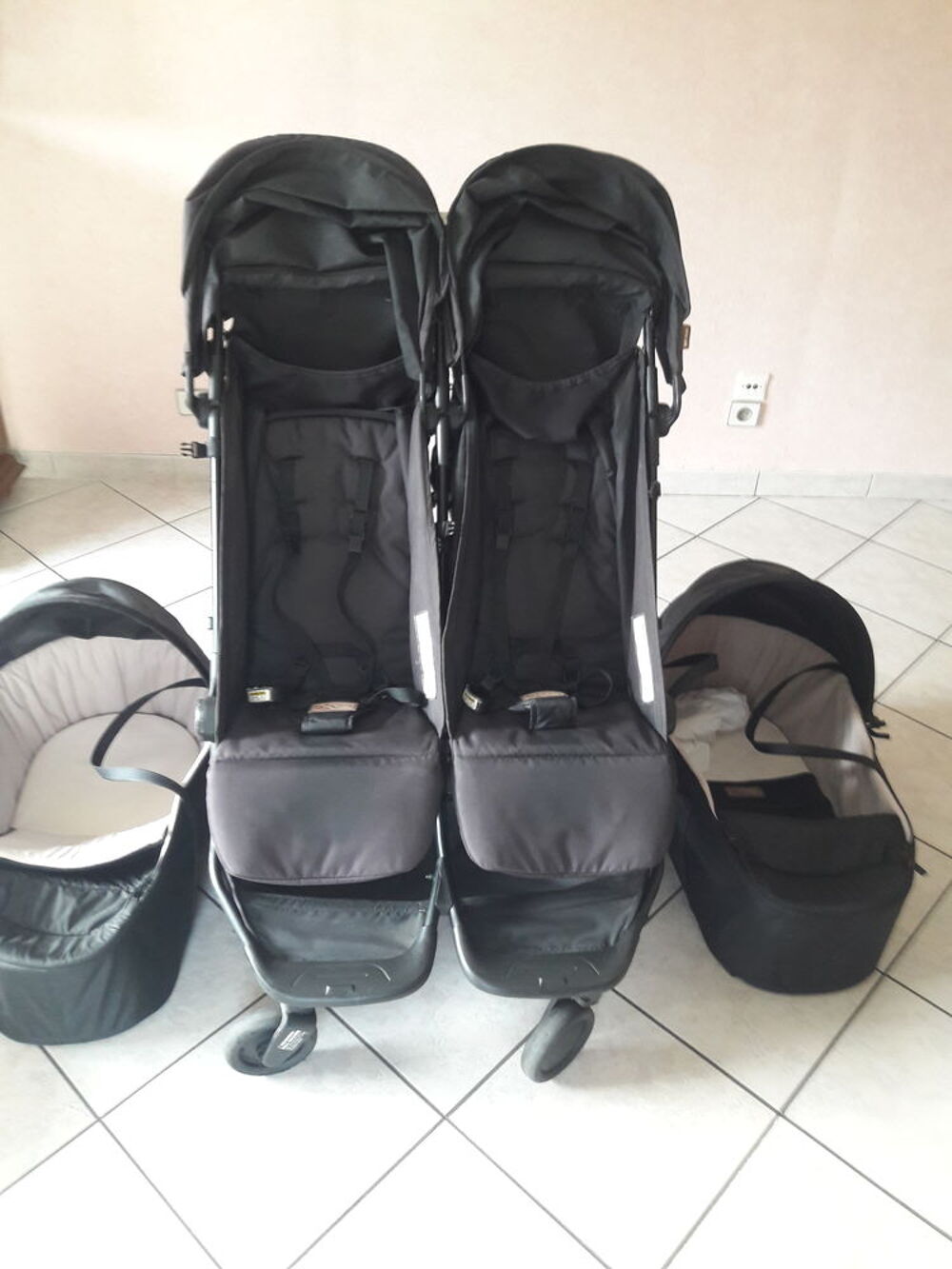 POUSSETTE DOUBLE MOUNTAIN BUGGY NANO DUO avec NACELLES COUFI Pu�riculture