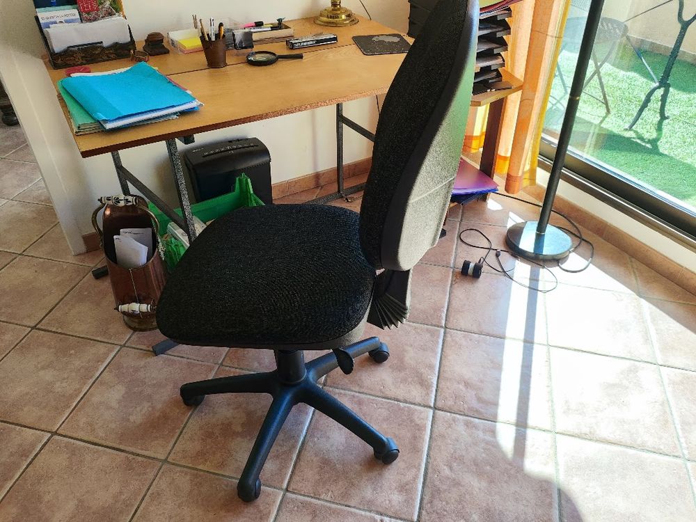 FAUTEUIL SANS ACCOUDOIR Meubles