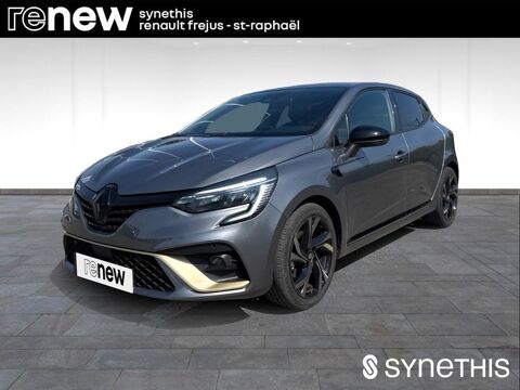 Renault Clio V Clio E-Tech full hybrid 145 Engineered 2022 occasion Fr&eacute;jus 83600