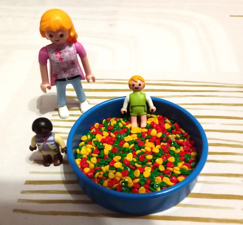 3 jouets Playmobil Jeux / jouets