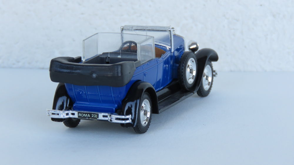 Voiture miniature Fiat 525 N 1929 