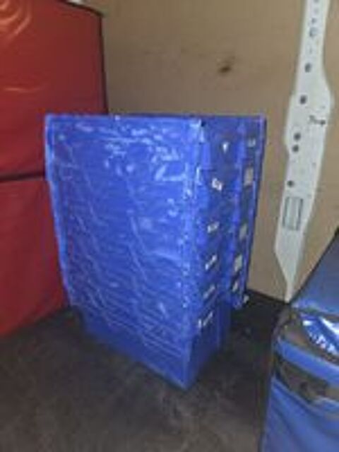   Bacs plastiques logistiques professionnels emboîtables 