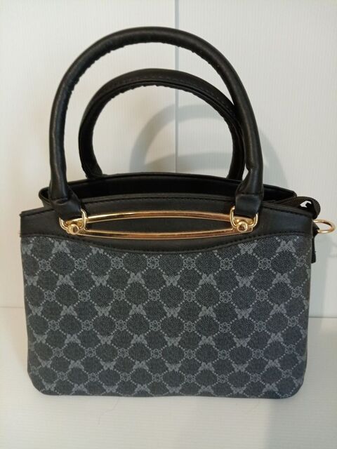  SAC A MAIN  NOIR 18.5 Malicorne-sur-Sarthe (72)