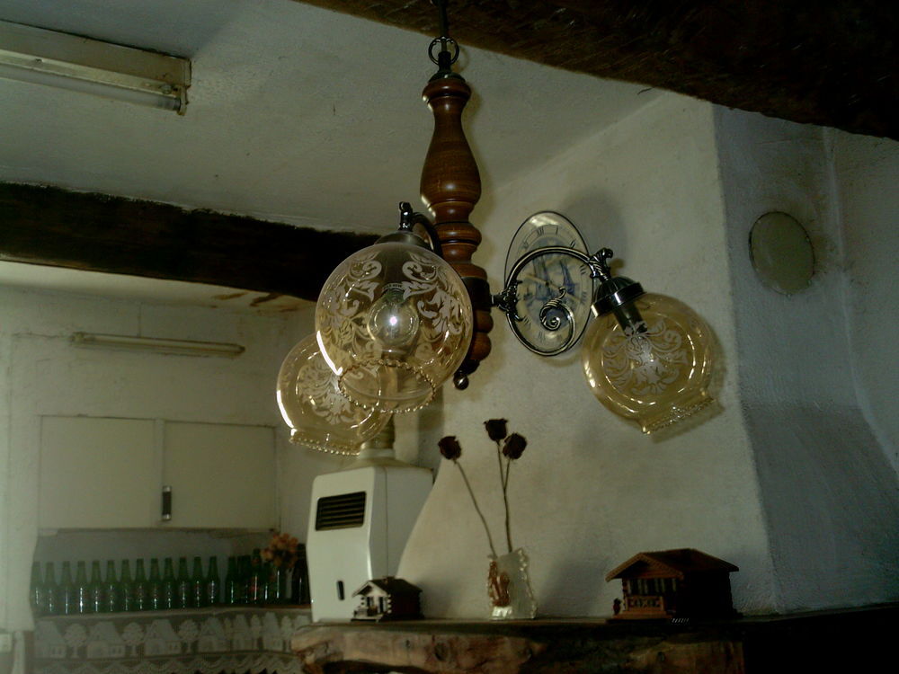 TR&Egrave;S BEAU LUSTRE VINTAGE Décoration