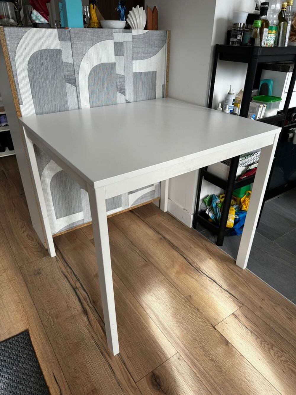 Table extensible IKEA N&Auml;SINGE 130/190 cm ? tr&egrave;s bon &eacute;tat Meubles