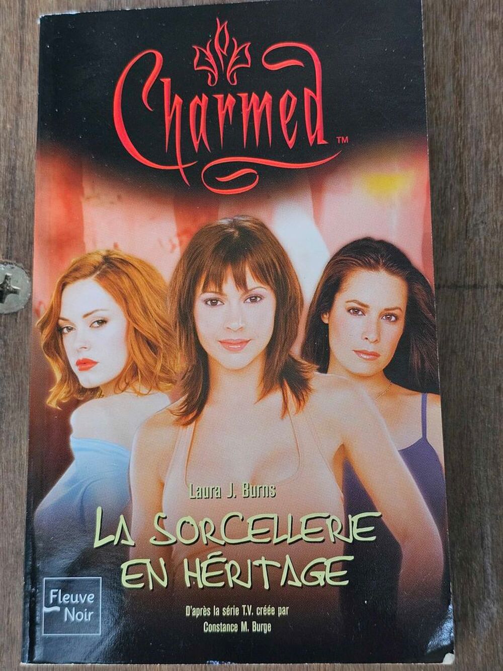 charmed la sorcellerie en h&eacute;ritage Livres et BD