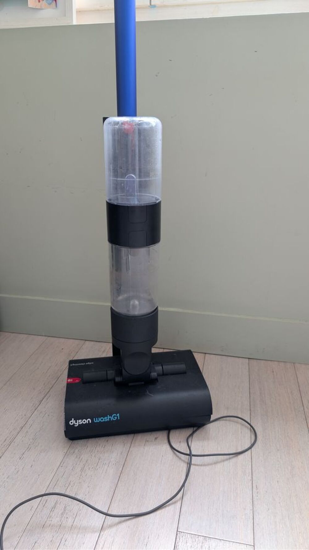 Aspirateur laveur dyson Electroménager
