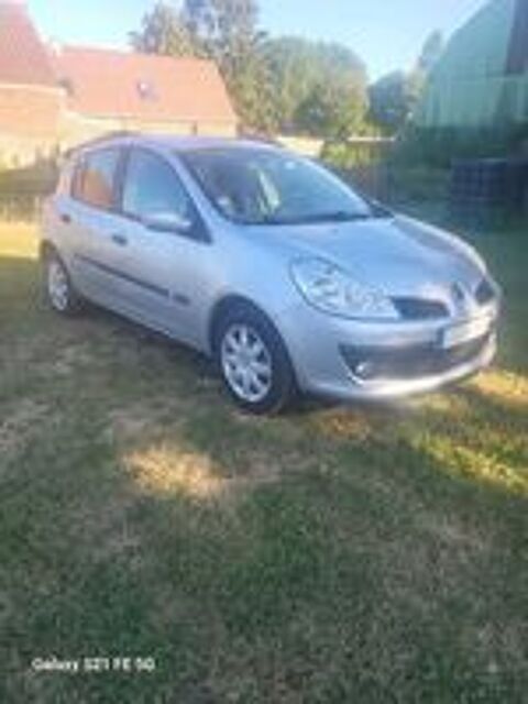 Clio II Clio 1.2 16v Confort Dynamique 2005 occasion 59990 Rombies-et-Marchipont