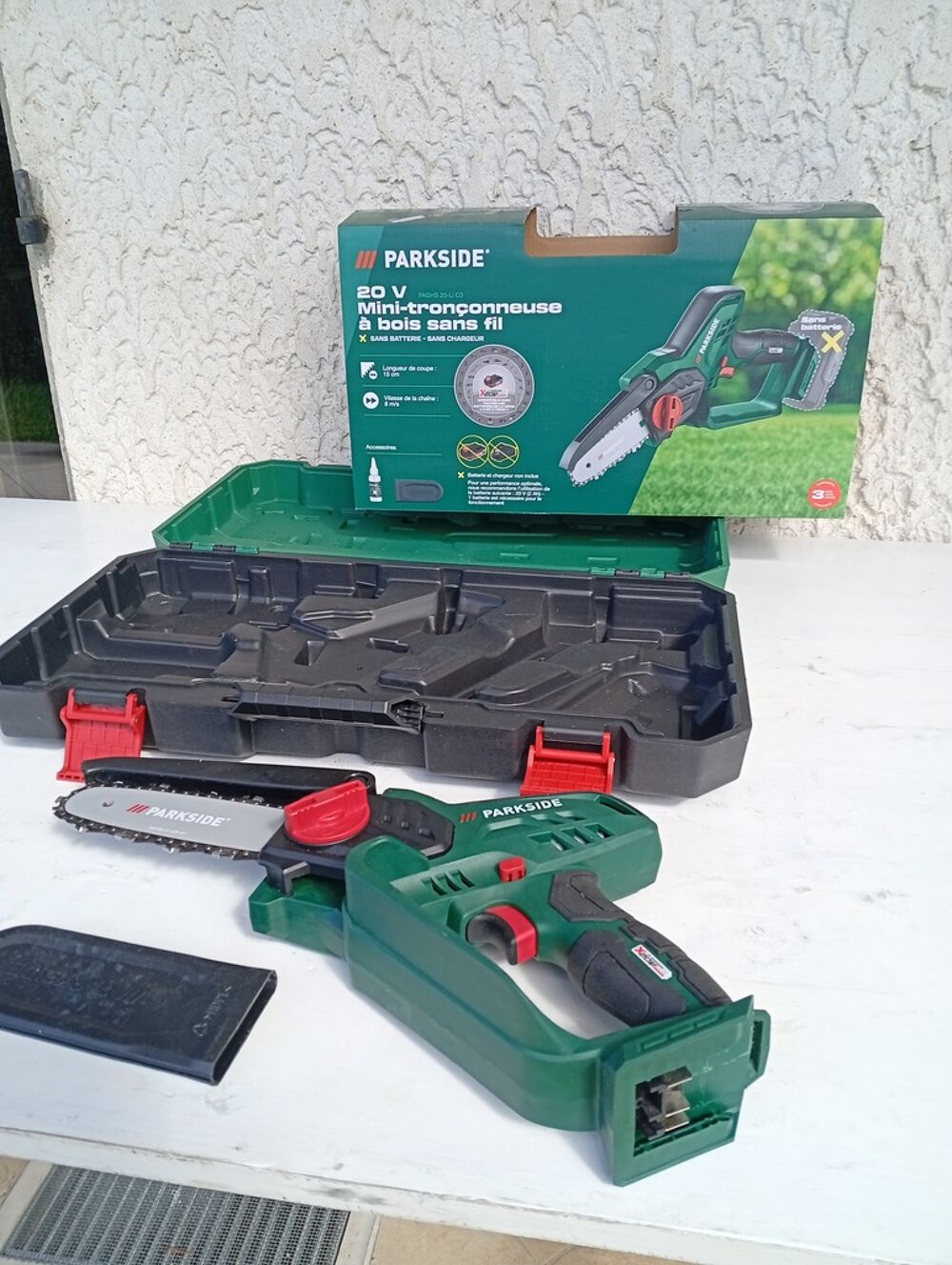 Mini-tron&ccedil;onneuse sans fil Parkside 20V Jardin