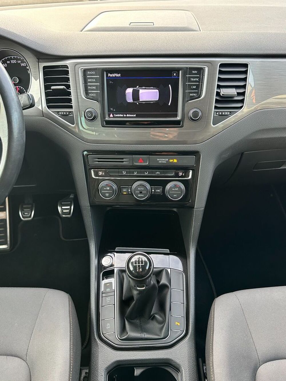 Golf SW Golf Sportsvan 1.6 TDI 115 FAP BMT S&eacute;rie Sp&eacute;ciale Allstar 2016 occasion 42160 Andr&eacute;zieux-Bouth&eacute;on