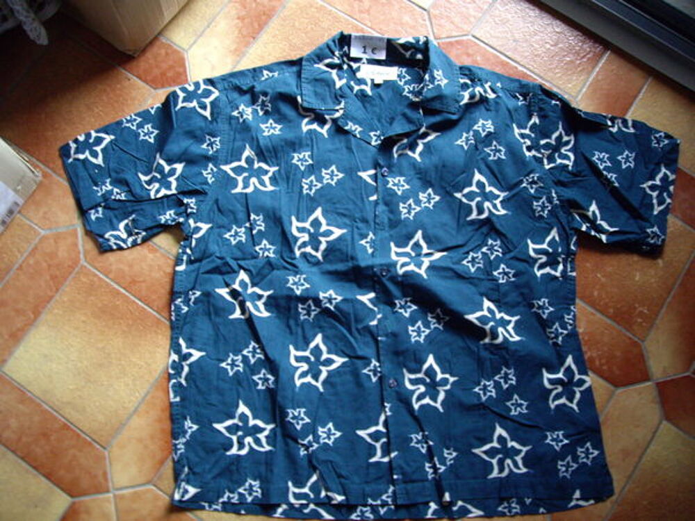 Chemises Homme manches courtes T43/44 ou TXL &agrave; 1 € Vêtements