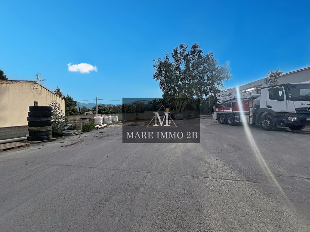 Vente Terrain terrain constructible de 953m² Calvi