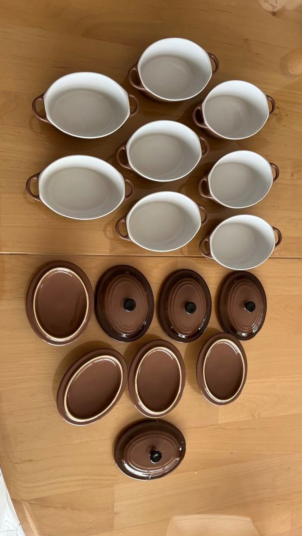 LOT DE 8 MINI COCOTTES OVALES AVEC COUVERCLES Cuisine