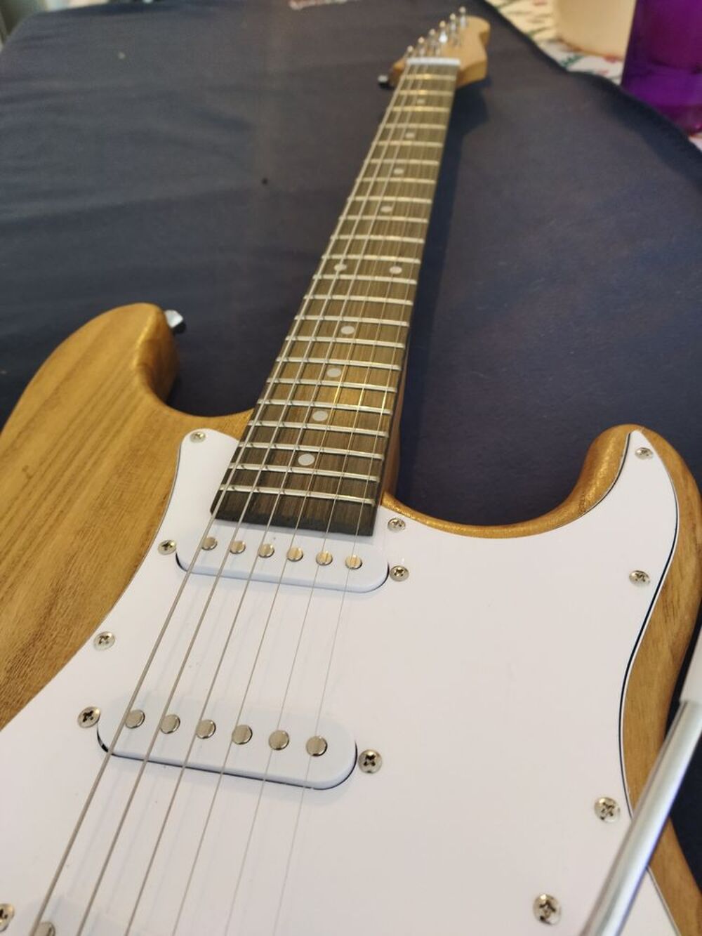 Guitare type Stratocaster Instruments de musique
