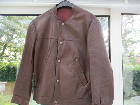 Blouson  cuir marron homme Taille L
40 Sathonay-Village (69)
