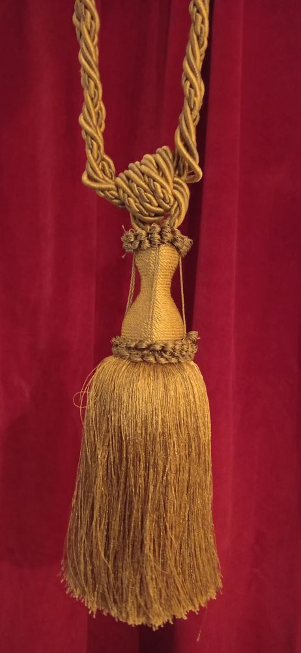 Rideau de th&eacute;&acirc;tre ou de cin&eacute;ma . Décoration