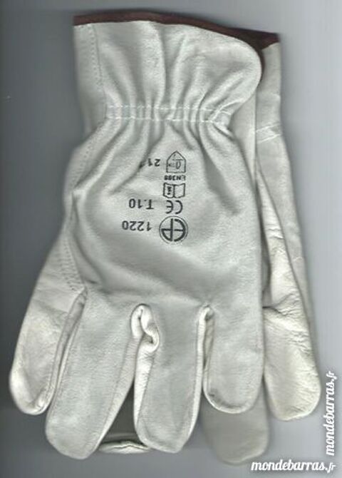 2 paires de gants neufs, T 11 ou 9  usage mcanique
3 Florange (57)