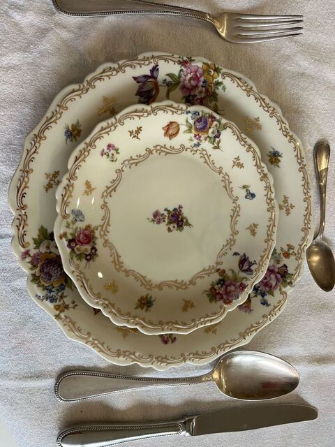 service de table 700 Perpignan (66)