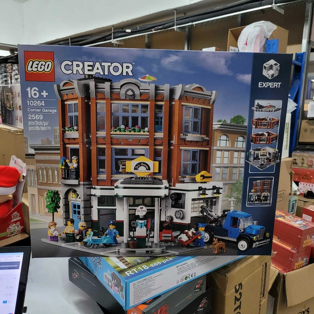 LEGO 10264, Corner Garage, Neuf &amp; Scell&eacute;, Excellent &Eacute;tat Jeux / jouets