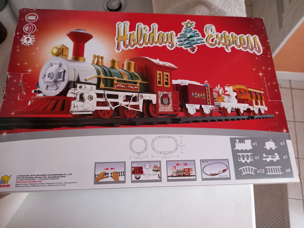 Train de NOEL &agrave; piles ou &eacute;lectrique Décoration