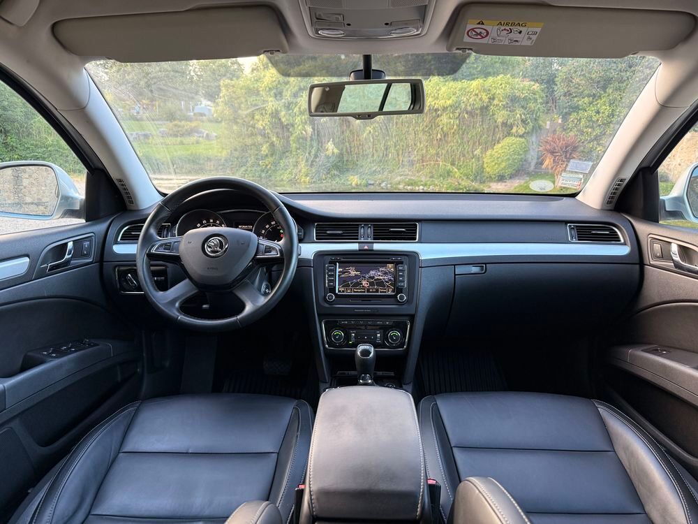 Superb 2.0 TDI 140 FAP Confort DSG 2014 occasion 77380 Combs-la-Ville