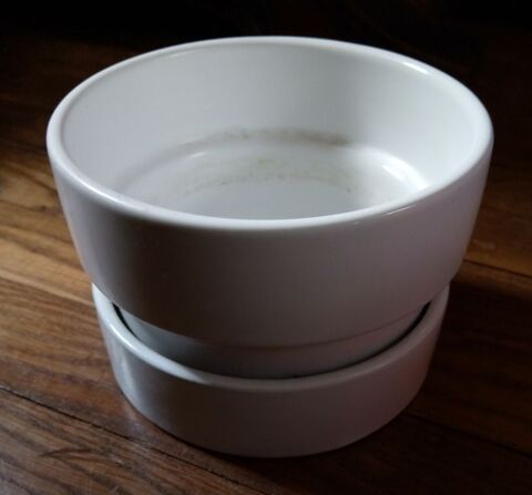 cache pot Ikea blanc 5 Beauchamp (95)