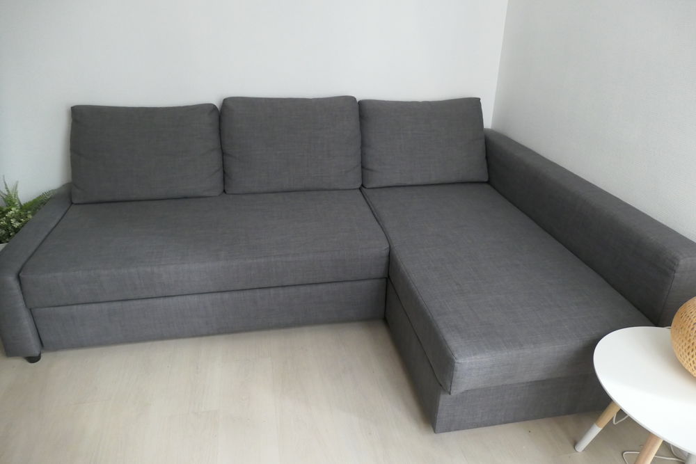 Canap&eacute; d'angle convertible IKEA Meubles