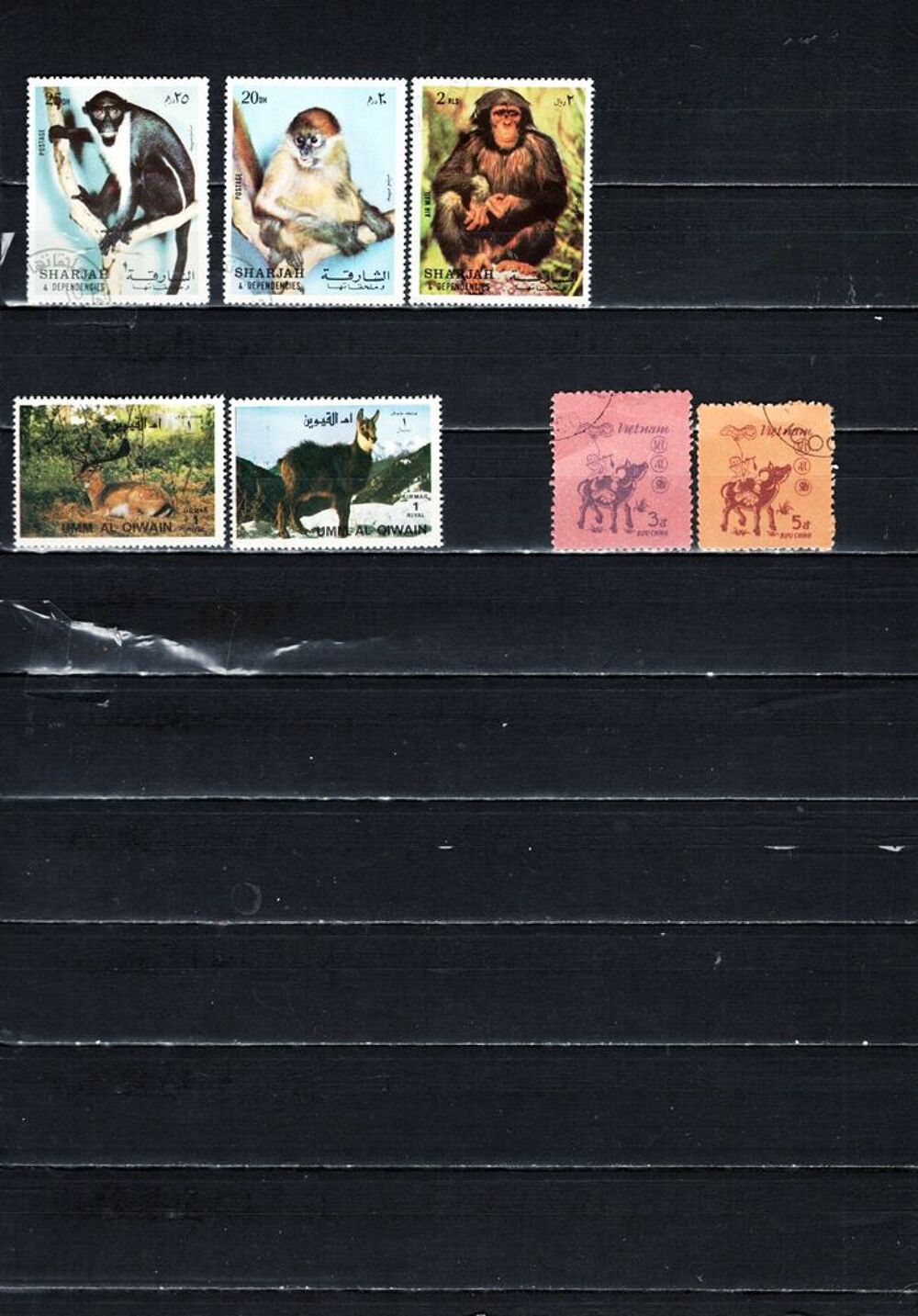 lot de 26 timbres d'ASIE avec des ANIMAUX 