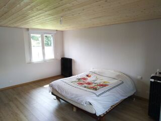  Duplex/triplex à louer 6 pièces 120 m² Bourth