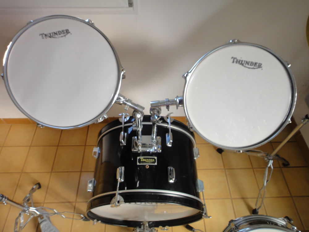 Batterie THUNDER noire Instruments de musique
