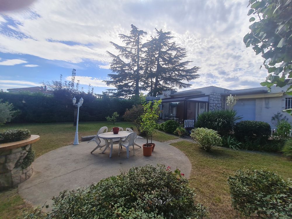 Vente Villa Villa contemporaine toit terrasse de plain-pied La roche-de-glun