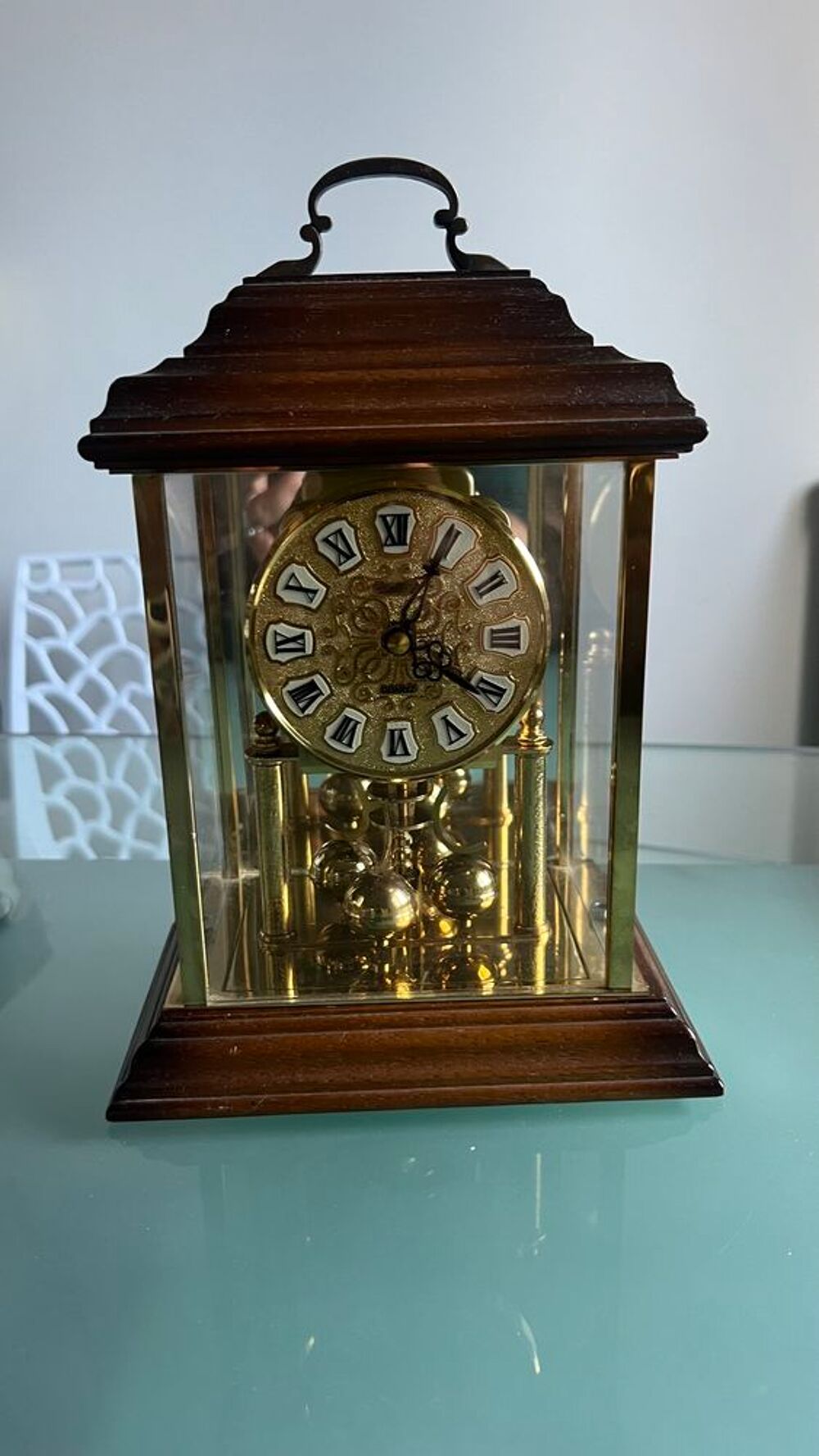 Horloge Haller
QUARIZ
MADE IN GERMANY Meubles