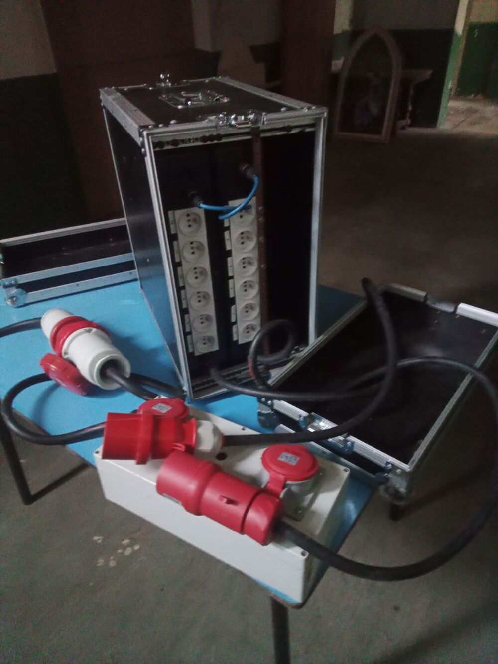 bloc de puissance 12 voies Bricolage