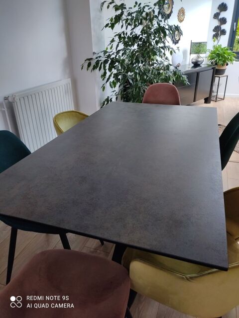 table de salle à manger 350 euros 0 Dizy (51)