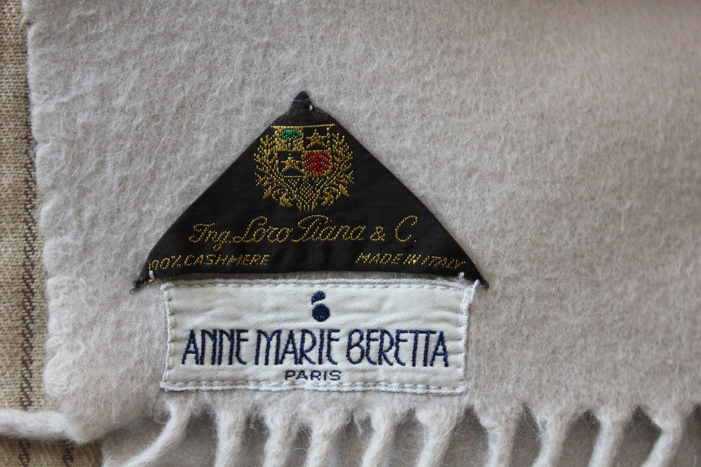 Echarpe cachemire gris perle LORO PIANA pour A.M BERETTA Vêtements