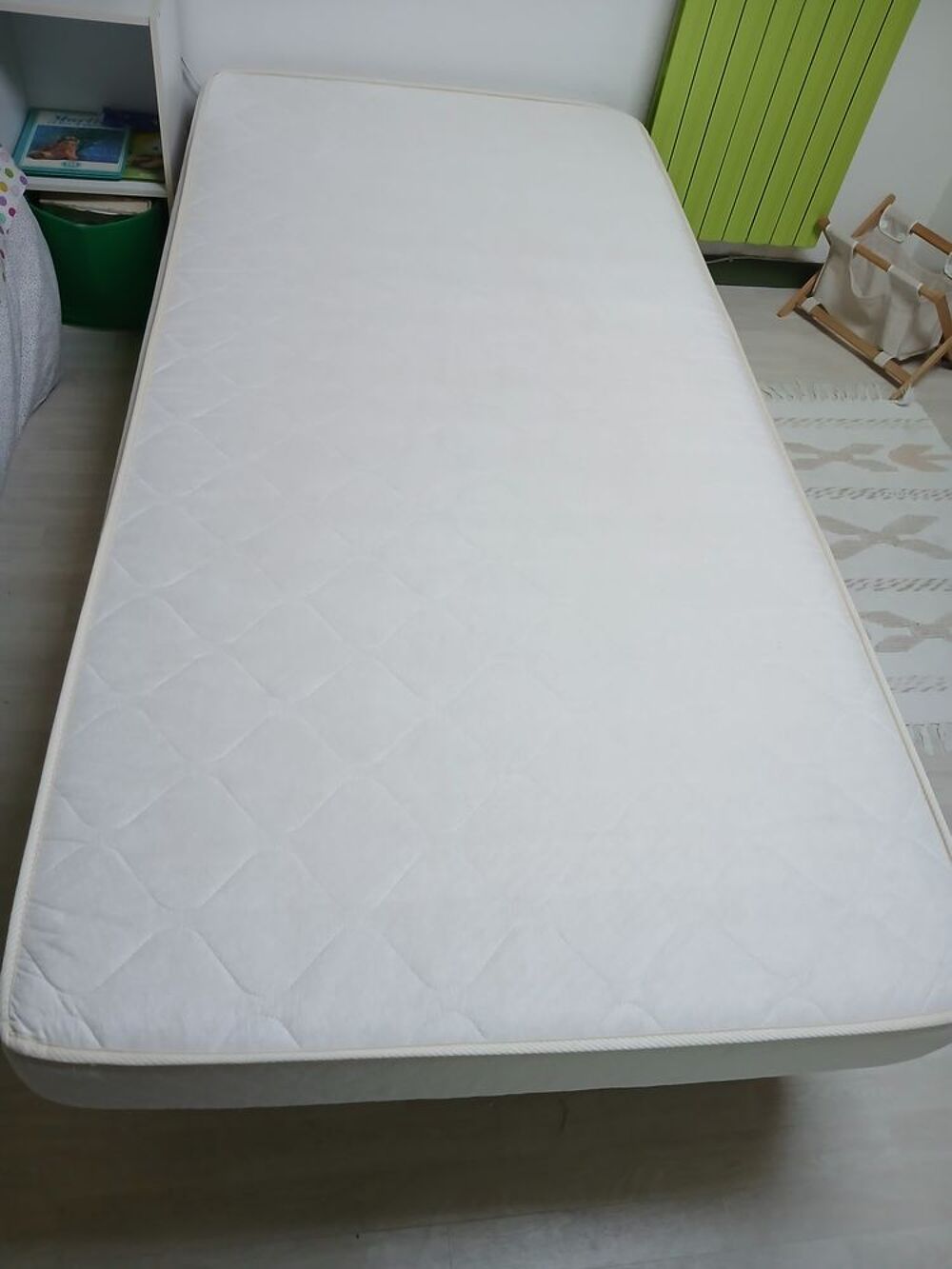 2 sommiers + 2 matelas Meubles