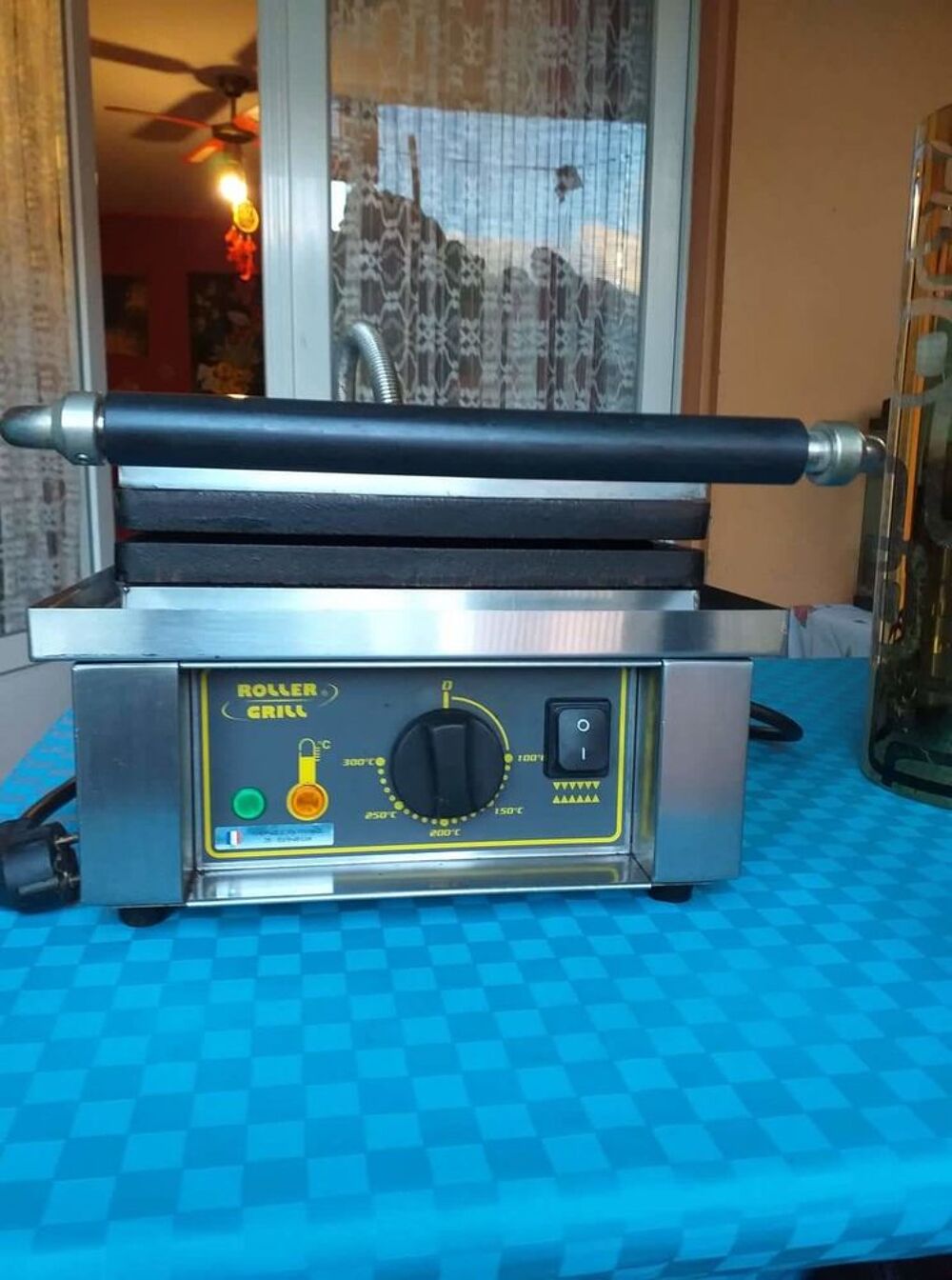Gaufrier professionnel Electroménager