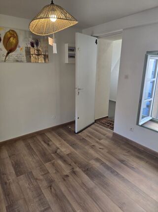  Appartement à louer 2 pièces 26 m²