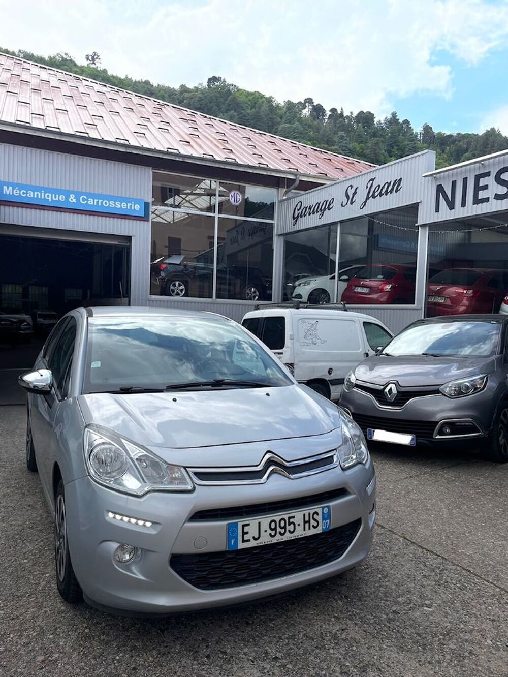 C3 BlueHDi 75 S&S 79g Confort Business 2017 occasion 07600 Vals-les-Bains