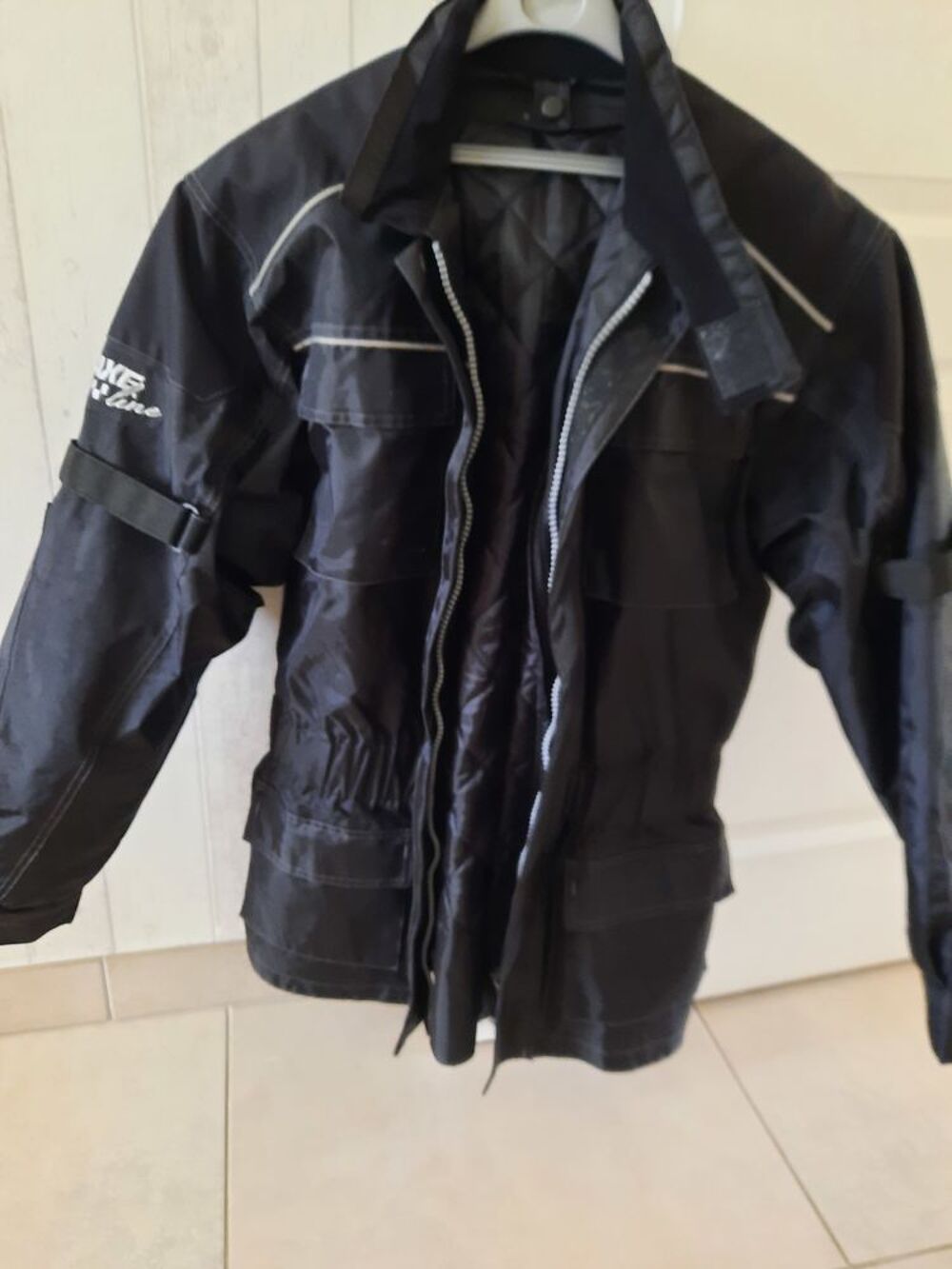 Blouson moto femme V�tements