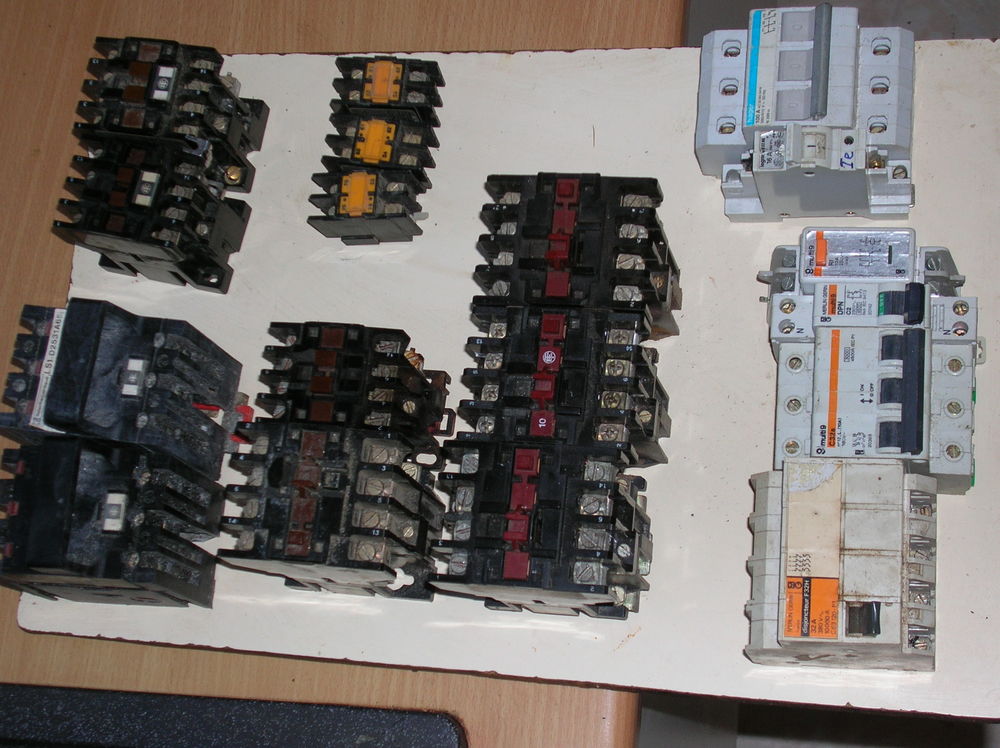 RELAIS DE PUISSANCE CONTACTEURS Electroménager