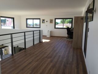  Villa � vendre 6 pi�ces 250 m�