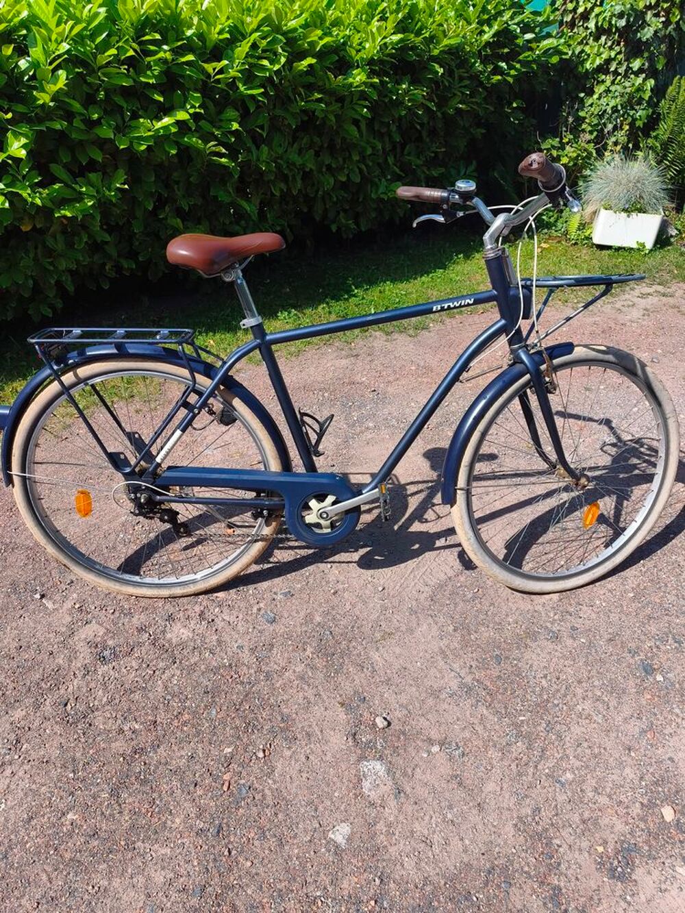 V&eacute;lo Decathlon b twin Vélos