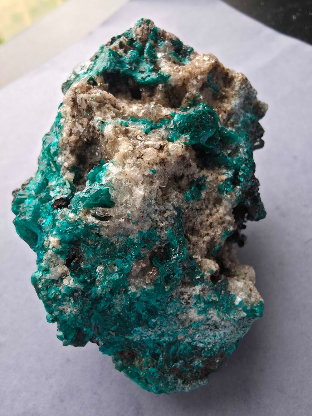 Pi&egrave;ce Unique : Dioptase Vert Emeraude et Quartz-Katanga RDC 